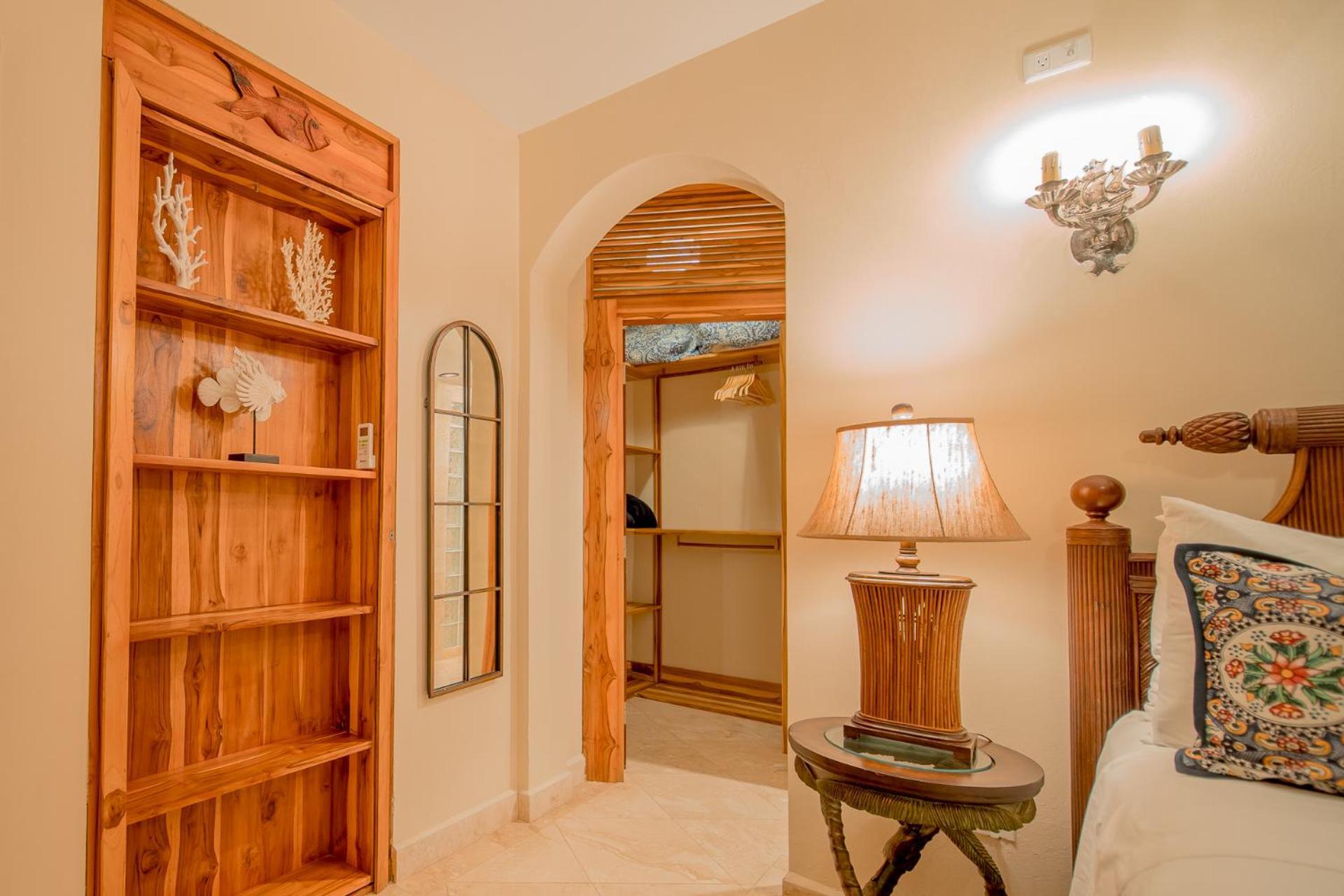 Caribe Tesoro West Bay Exterior foto